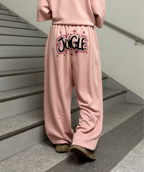 sedacle（セダクル）の「裏毛ヒップロゴプリントスウェットパンツ