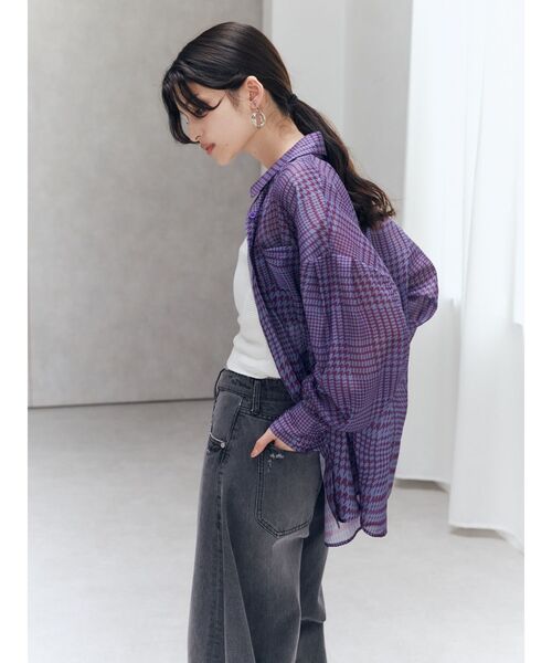 MURUA（ムルーア）の「ウェーブチェックシアーシャツ（シャツ/ブラウス・レディース・グレー/パープル・FREE）」の7枚目の写真