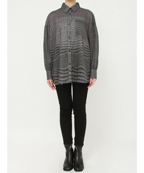 ★美品 MURUA ムルーア グレー 長袖 シャツ・ブラウス FREE SIZE MURUA（ムルーア）の「ウェーブチェックシアーシャツ（シャツ