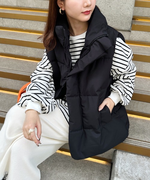 wears(ウェアーズ)の「スタンドカラーフェイクダウン/中綿オーバーサイズベスト(ダウンベスト・レディース・ブラック/アイボリー・L/M/S)」の7枚目の写真