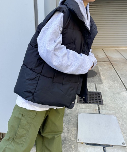 wears(ウェアーズ)の「スタンドカラーフェイクダウン/中綿オーバーサイズベスト(ダウンベスト・レディース・ブラック/アイボリー・L/M/S)」の19枚目の写真