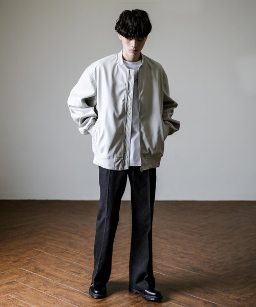 Rocky Monroe(ロッキーモンロー)の「オーバーサイズPUレザーMA-1 ボンバージャケット(MA-1・メンズ・ブラック/アイボリー/ブラウン・M/L/XL)」の6枚目の写真