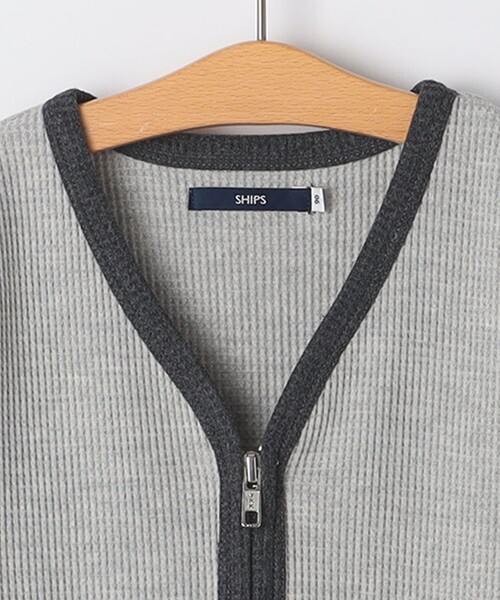 SHIPS(シップス)の「SHIPS KIDS:80~90cm / ワッフル カーディガン(カーディガン/ボレロ・キッズ・ライトグレー/ブラック・80/90)」の3枚目の写真