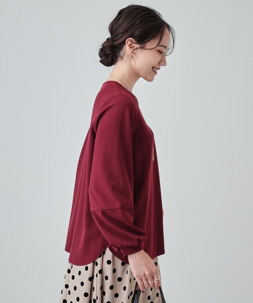 DRESKIP（ドレスキップ）の「◆【2点セット】大人の上品シルエット アクセサリー付き お袖切替トップス（シャツ/ブラウス・レディース・ブラック/ライトベージュ/ボルドー/サンドベージュ・04/02/03）」の6枚目の写真