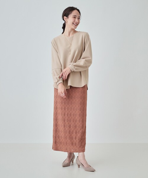 DRESKIP（ドレスキップ）の「◆【2点セット】大人の上品シルエット アクセサリー付き お袖切替トップス（シャツ/ブラウス・レディース・ブラック/ライトベージュ/ボルドー/サンドベージュ・04/02/03）」の20枚目の写真