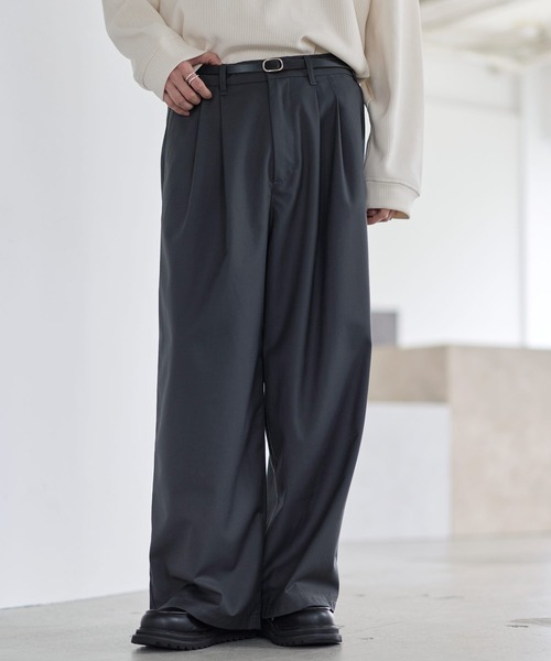 AVALONE ワイド　バギー　スラックス　ブラック AVALONE ワイド バギー スラックス ブラック AVALONE ワイド バギー