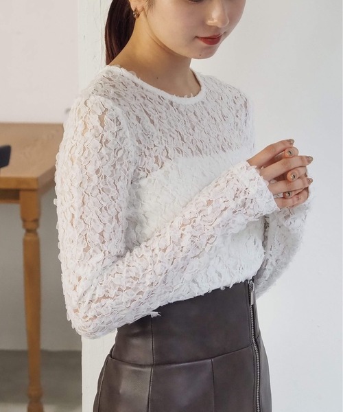 tiptop(ティップトップ)の「シアーフリルレースクルーネックロンT(Tシャツ/カットソー・レディース・ブラック/オフホワイト・FREE)」の2枚目の写真
