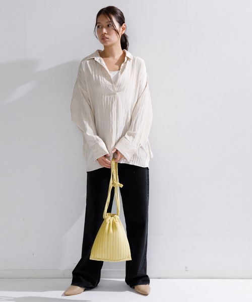 AMERICAN RAG CIE（アメリカンラグシー）の「beej Velour quilting mini bag（ハンドバッグ・レディース・ホワイト/イエロー・FREE）」の4枚目の写真