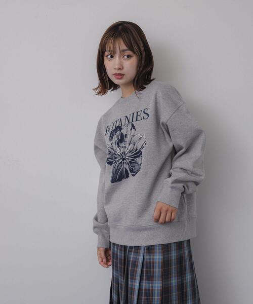 SENSE OF PLACE by URBAN RESEARCH（センスオブプレイスバイアーバンリサーチ）の「シシュウグラフィックルーズスウェット（スウェット・レディース・その他1/その他2/その他3/その他4・ONE）」の13枚目の写真