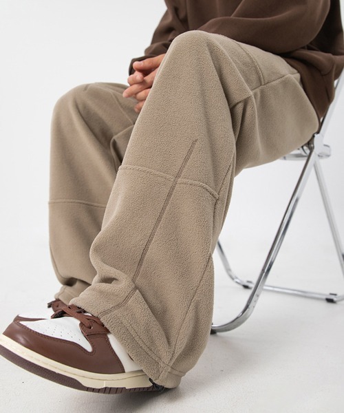 Ressaca(レサーカ)の「ルーズシルエットフリースイージーパンツ(その他パンツ・メンズ・ベージュ/ブラック/チャコール・XL/L/M)」の13枚目の写真