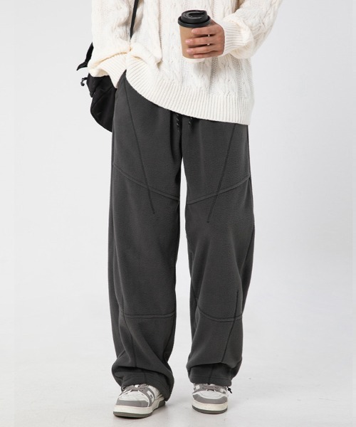 Ressaca(レサーカ)の「ルーズシルエットフリースイージーパンツ(その他パンツ・メンズ・ベージュ/ブラック/チャコール・XL/L/M)」の8枚目の写真