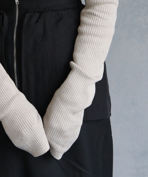 &g'aime(アンジェム)の「【&g’aime】ストラップチョーカーリブニットトップス STRAP CHOKER RIB KNIT TOPS(ニット/セーター・レディース・パープル/ブラック/グレイッシュベージュ/チャコールグレー・FREE)」の14枚目の写真