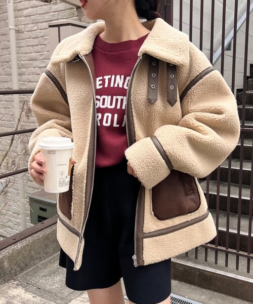 CIAOPANIC TYPY（チャオパニックティピー）の「【WEB限定】ボアB-3ジャケット（ムートンコート・レディース・ベージュ/ブラック・ONE SIZE）」の4枚目の写真