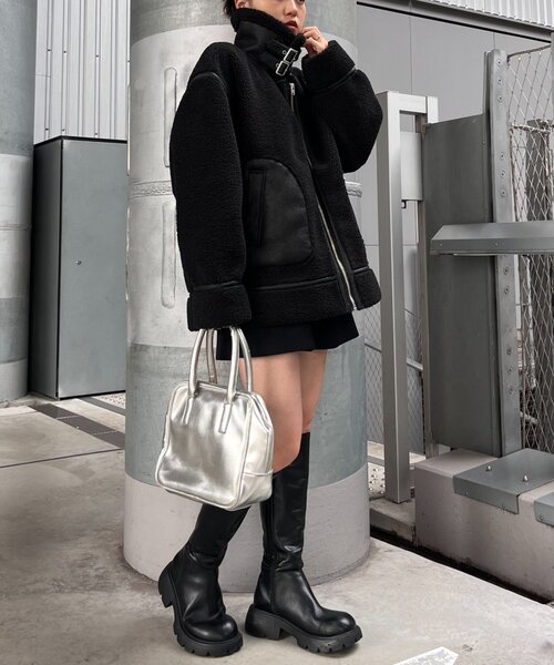 CIAOPANIC TYPY（チャオパニックティピー）の「【WEB限定】ボアB-3ジャケット（ムートンコート・レディース・ベージュ/ブラック・ONE SIZE）」の17枚目の写真