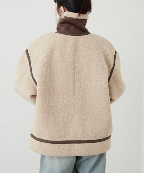 CIAOPANIC TYPY（チャオパニックティピー）の「【WEB限定】ボアB-3ジャケット（ムートンコート・レディース・ベージュ/ブラック・ONE SIZE）」の12枚目の写真