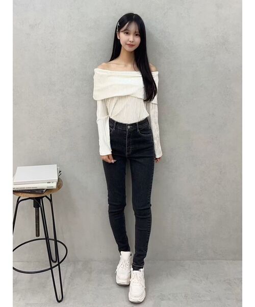 EATME（イートミー）の「ベロアプリーツTOP（Tシャツ/カットソー・レディース・ブラック/アイボリー/ピンク・FREE）」の10枚目の写真