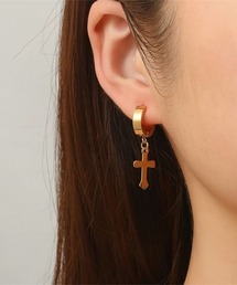 Coo+i（クーイ）の「【片耳用】クロスチャームステンレスイヤーカフ（イヤーカフ）」