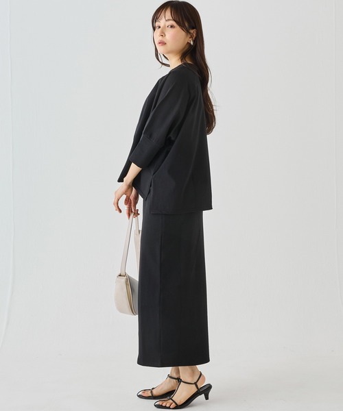 LAVEANGE(ラビアンジェ)の「【洗える】ワイドプルオーバー×タイトスカートセットアップ 2点セット(ワンピース・レディース・ブラック/ブラウン/パープル・M/LL/3L/4L/5L)」の14枚目の写真