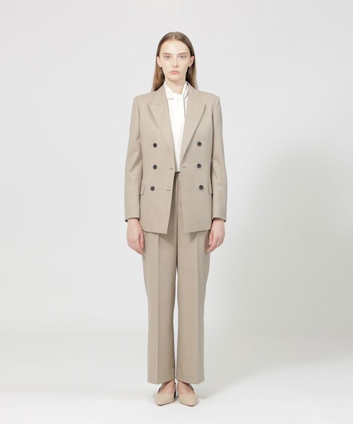 EPOCA(エポカ)の「【VERY NaVY2024年12月号掲載】ストレッチウールフラノ ダブルブレストジャケット(テーラードジャケット・レディース・グレー系その他/ベージュ・40)」の8枚目の写真