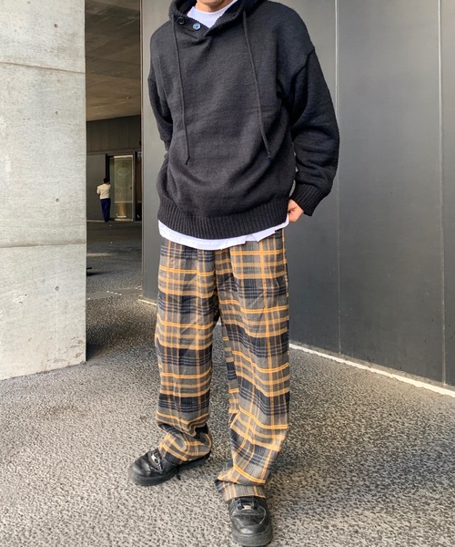 link lot(リンクロット)の「ハーフボタンプルオーバーニット(パーカー・メンズ・グレー/ブラック・M/L)」の13枚目の写真
