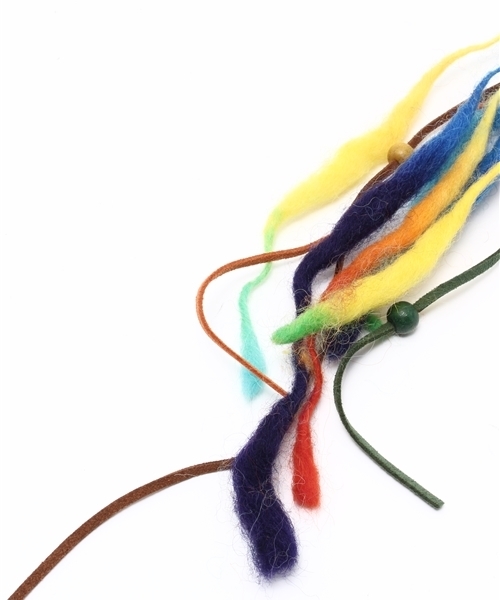 チャイハネ（チャイハネ）の「【チャイハネ】ロングヤーンつけ毛風ヘアゴム（ヘアゴム・レディース・ブラック/ブラウン/グリーン/レインボー/レッド・FREE）」の9枚目の写真