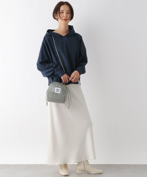 LEPSIM（レプシィム）の「裾タックパーカー　288742（パーカー・レディース・イエロー/ネイビー/杢グレー・FREE）」の14枚目の写真