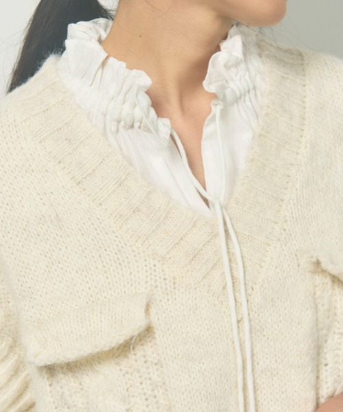 Libra Cue(リブラ キュー)の「ドロップショルダーニットベスト(ベスト・レディース・グレー/アイボリー・FREE)」の10枚目の写真