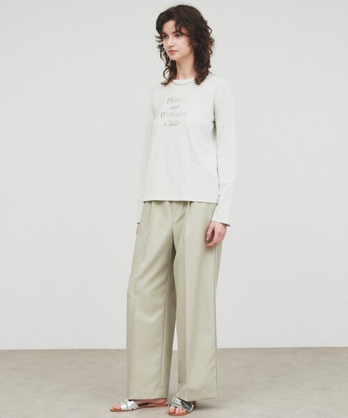 cloenc（クロエンス）の「【手洗い可】箔プリントロゴTシャツ（Tシャツ/カットソー・レディース・ホワイト/ライトグレー/スミクロ・02）」の12枚目の写真