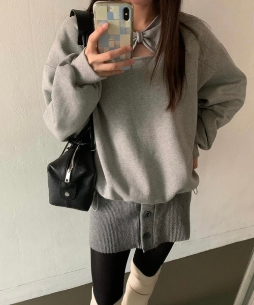 LYEON(リヨン)の「リボンネックドロストスウェット(スウェット・レディース・ブラック/グレー・FREE)」の9枚目の写真
