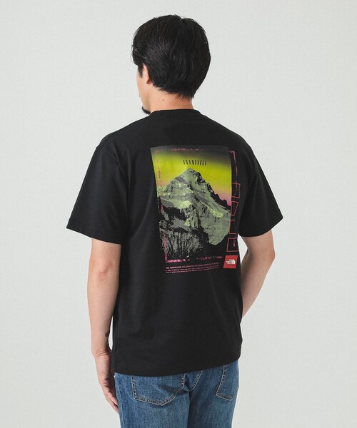 THE NORTH FACE(ザノースフェイス)の「THE NORTH FACE / ショートスリーブ フラッシュドライ セブンサミット グラフィック Tシャツ(Tシャツ/カットソー・メンズ・ブラック/ホワイト・MEDIUM/X-LARGE/SMALL/LARGE)」の11枚目の写真