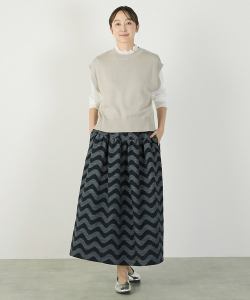 MELROSE claire（メルローズ クレール）の「【なみなみジャガード切り替えロングスカート】（スカート・レディース・ネイビー/グレー・FREE）」の9枚目の写真
