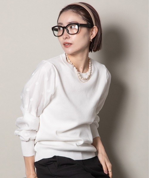 lodie（ロディ）の「袖フロッキードット ニット（ニット/セーター・レディース・ブラック/アイボリー・FREE）」の2枚目の写真