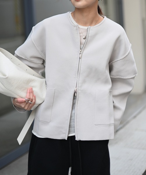 Marient(マリエント)の「ボリュームショルダージップCD(カーディガン/ボレロ・レディース・ライトグレー/チャコール・FREE)」の11枚目の写真