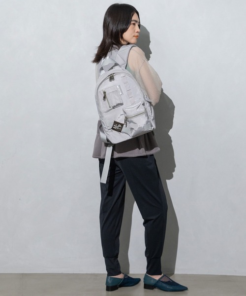 MARECHAL TERRE（マルシャルテル）の「MA-1バックパック（バックパック