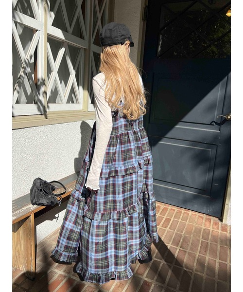 WC(ダブル シー)の「《EC限定★》ボリュームティアードキャミワンピース(ワンピース・レディース・ブルー/レッド/アイボリー・FREE)」の10枚目の写真