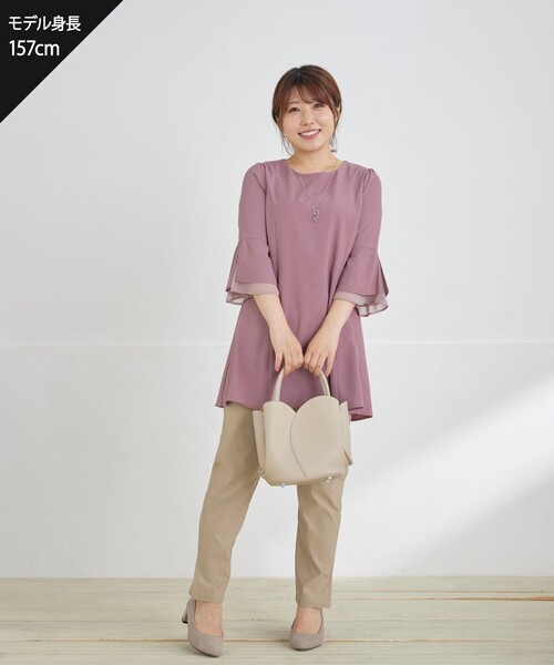 Tiaclasse（ティアクラッセ）の「シフォンフレア袖チュニックブラウス（シャツ/ブラウス・レディース・サックスブルー/ネイビー/グレイッシュベージュ/ピンク/ブラック・S/M/L）」の22枚目の写真