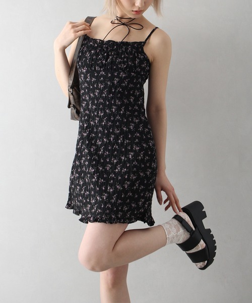 SpRay（スプレイ）の「小花柄ミニキャミワンピース（ワンピース・レディース・ブラック/アイボリー・FREE）」の21枚目の写真