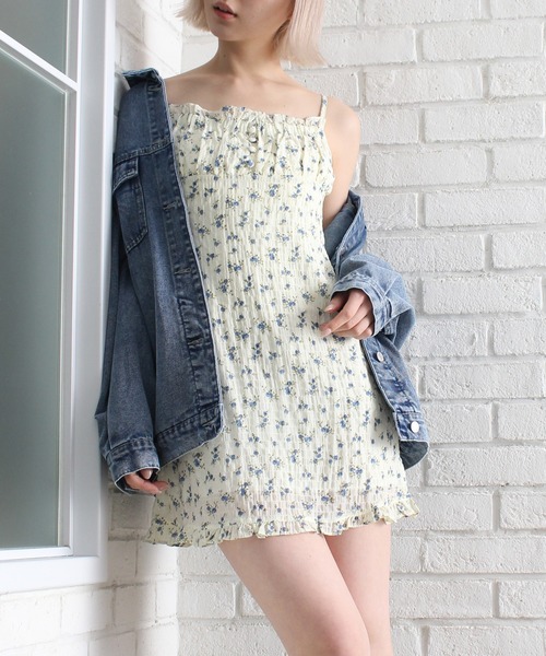 SpRay（スプレイ）の「小花柄ミニキャミワンピース（ワンピース・レディース・ブラック/アイボリー・FREE）」の6枚目の写真