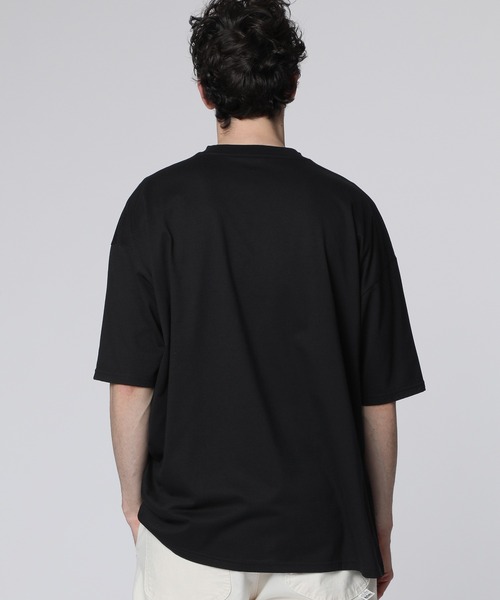 Psycho Bunny（サイコバニー）の「[WEB限定]グラフィックロゴ ワイドリラックスTシャツ（Tシャツ/カットソー・メンズ・チャコールグレー/ブラック・SMALL/MEDIUM/LARGE/X-LARGE）」の9枚目の写真