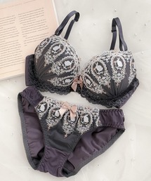 ブラ&ショーツ（レースアップ・編み上げ）ファッション通販 - ZOZOTOWN