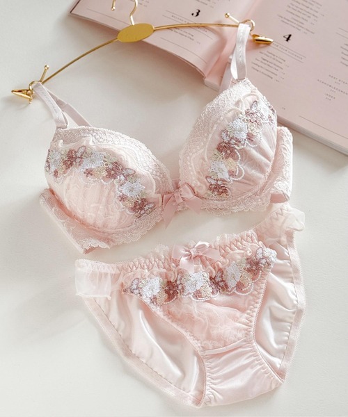 ブラ＆ショーツセット Bra&shorts（ブラ&ショーツ）｜fran de lingerie