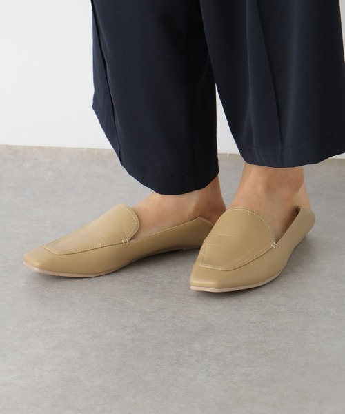LEPSIM（レプシィム）の「踏めるフラットローファー　326217（ローファー・レディース・ブラック/ベージュ・MEDIUM/LARGE）」の15枚目の写真