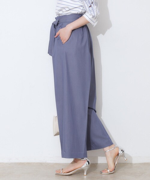 couture brooch（クチュールブローチ）の「【リボン付き・通勤】シャンブレーワイドパンツ（その他パンツ・レディース・ネイビー/ライトブルー・38/36/42/40）」の8枚目の写真