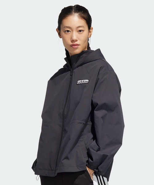 adidas（アディダス）の「ブルゾン（ブルゾン・レディース・ブラック×ホワイト・SMALL）」の2枚目の写真