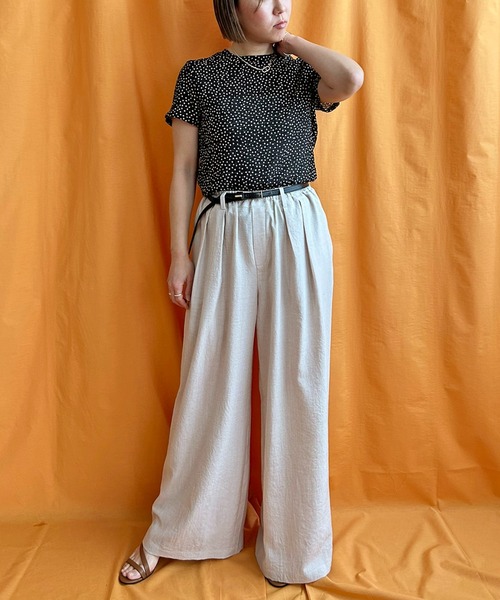 LHELBIE（レルビエ）の「リネンライクワイドパンツ（その他パンツ・レディース・グリーン/ブラック/ライトベージュ/グレイッシュベージュ・M）」の8枚目の写真