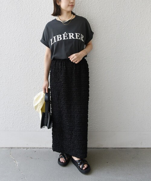 SHIPS Colors:〈接触冷感・UVカット〉ビッグロゴ ドルマン T