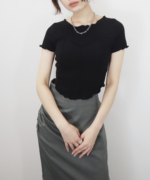 Reurie'(レウリィ)の「ビスチェメロウトップ/bustier mellow top 半袖 クロップド丈 シンプル カジュアル 韓国 Y2K ワンホン 大人カジュアル きれいめ(Tシャツ/カットソー・レディース・ブラック/グレー・FREE)」の10枚目の写真