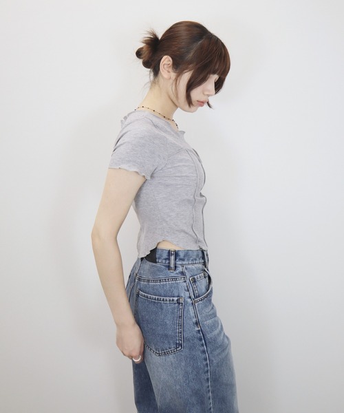 Reurie'(レウリィ)の「ビスチェメロウトップ/bustier mellow top 半袖 クロップド丈 シンプル カジュアル 韓国 Y2K ワンホン 大人カジュアル きれいめ(Tシャツ/カットソー・レディース・ブラック/グレー・FREE)」の15枚目の写真