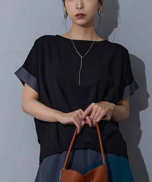 NICOLE white（ニコルホワイト）の「裾タックTシャツ（Tシャツ/カットソー・レディース・オフホワイト/グレー/ブラック・FREE）」の3枚目の写真