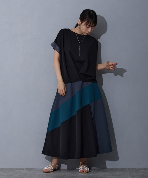 NICOLE white（ニコルホワイト）の「裾タックTシャツ（Tシャツ/カットソー・レディース・オフホワイト/グレー/ブラック・FREE）」の10枚目の写真